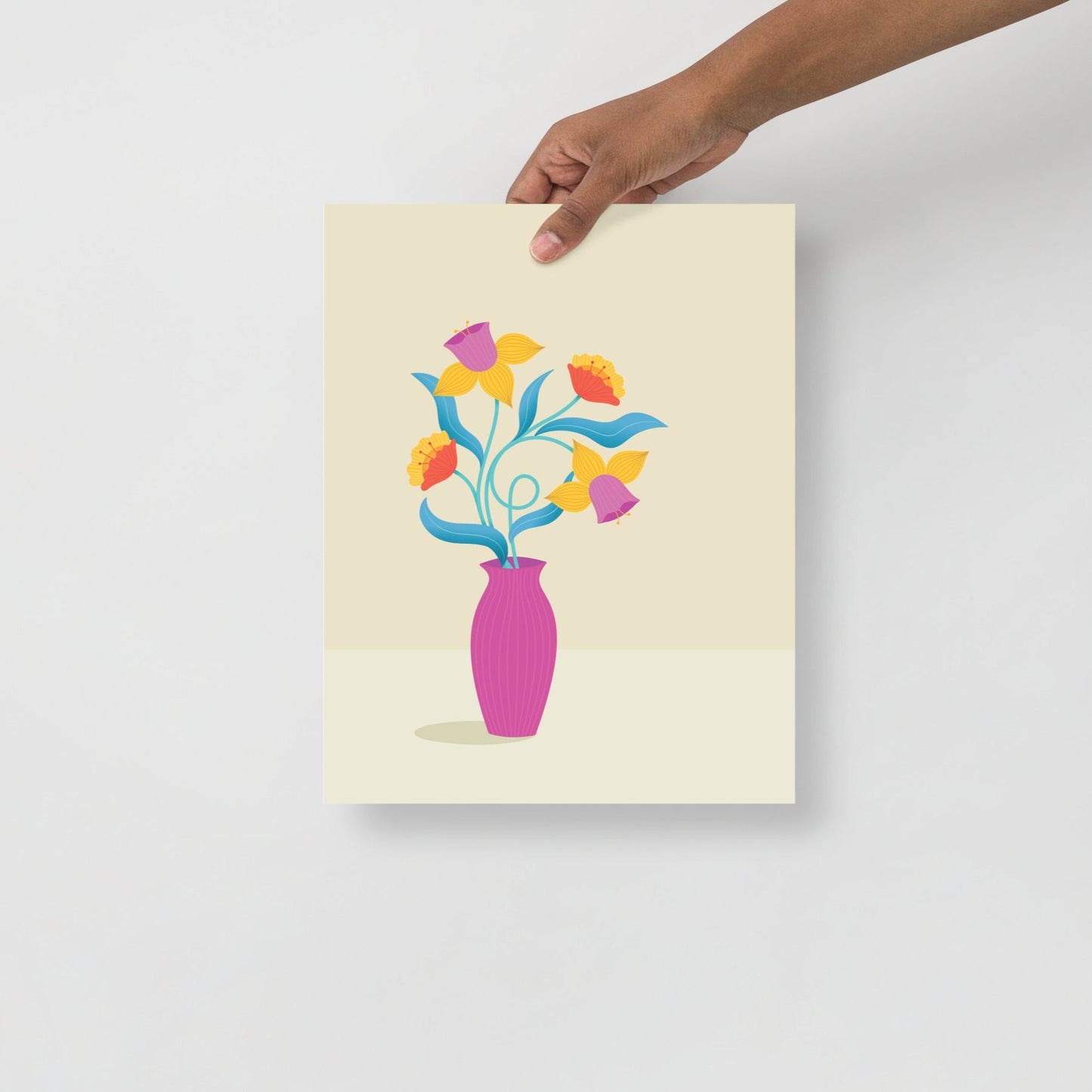 Bright daffodils - Art print with yellow and pink daffodils on pastel yellow background